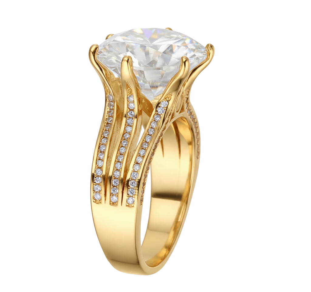 Radiant Moissanite Square Halo Ring 10 Carat